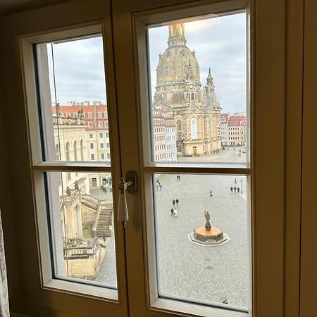 Exklusives Apartment Mit Einmaligem Blick Zur Frauenkirche - Parkplatz Kostenfrei 德累斯顿 外观 照片